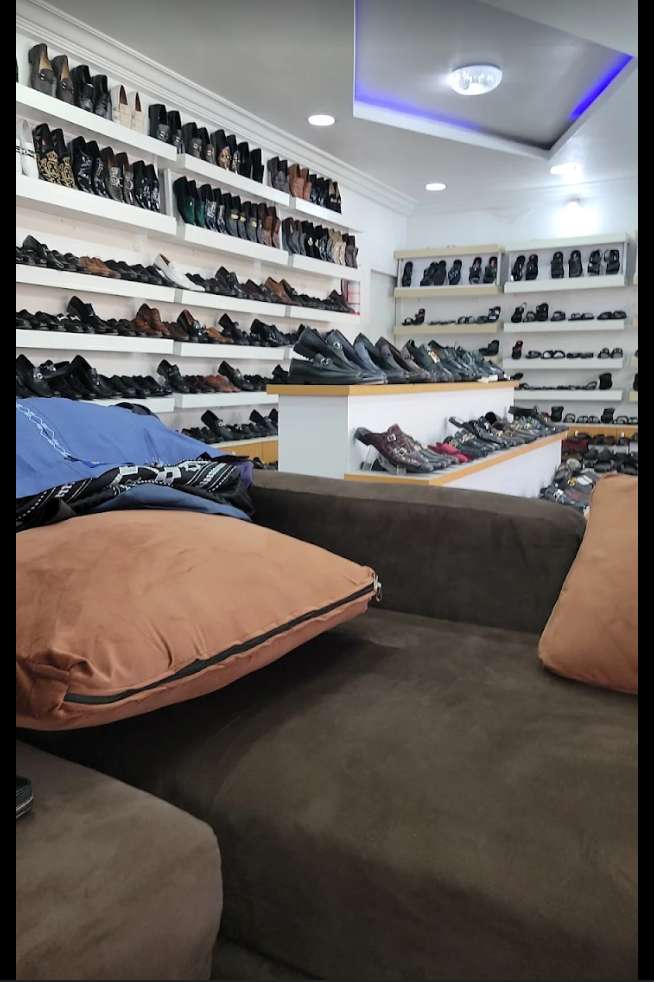 Maleboutique โ photo 1
