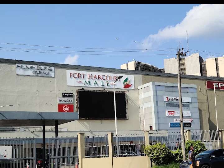 PORT HARCOURT MALL — photo 1